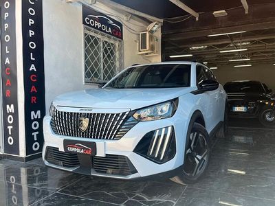 Usata Peugeot 2008 Allure 130 CV (95 kW) 2023 Bianco SUV
