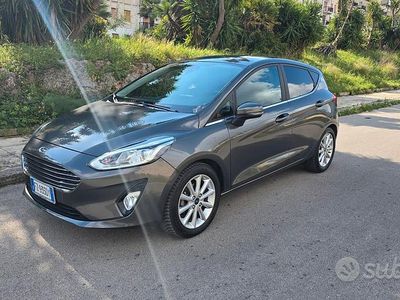 Usata Ford Fiesta 2019 Grigio Utilitaria