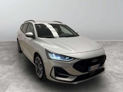 Grigio Usata 2023 Ford Focus ST-Line X Station wagon | 19.900 € (Buon prezzo)
