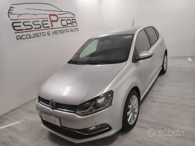 Usata VW Polo Highline 90 CV (66 kW) 2015 Grigio Berlina