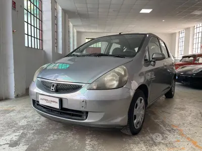 Usata Honda Jazz 78 CV (57 kW) 2005 Grigio Utilitaria