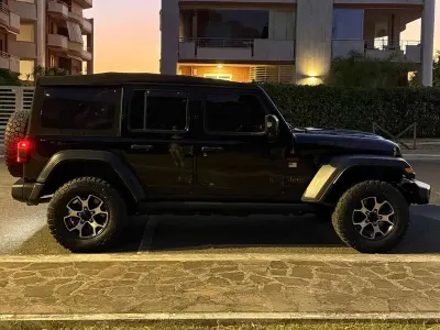 Usata Jeep Wrangler Rubicon 272 CV (200 kW) 2022 Nero SUV