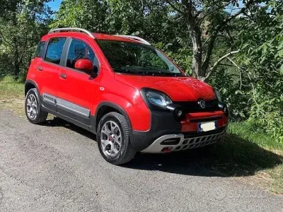Usata Fiat Panda Cross Cross 95 CV (69 kW) 2017 Rosso Utilitaria