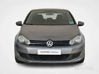 Usado VW Golf VII Business 122 CV (89 kW) 2012 Gris Berlina