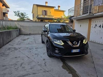 Usata 2015 Nissan X-Trail Tekna SUV | 8999 € (Buon prezzo)