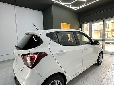 Usata Hyundai i10 Style 69 CV (50 kW) 2018 Bianco Utilitaria