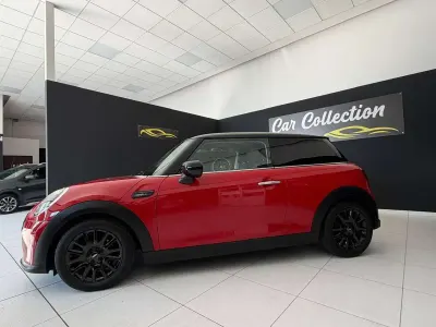 Usata Mini ONE Classic 102 CV (75 kW) 2021 Rosso Utilitaria