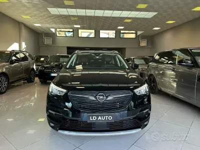 Usata Opel Grandland X Edition 120 CV (88 kW) 2018 Nero SUV