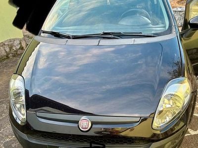 Usata Fiat Punto 95 CV (69 kW) 2012 Nero Berlina