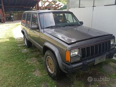 Usata Jeep Cherokee 1991 Grigio SUV