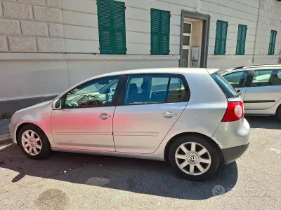 Usata Renault Espace 200 CV (147 kW) 2006 Grigio Monovolume