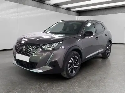 Usata Peugeot 2008 Allure 102 CV (75 kW) 2022 Grigio SUV