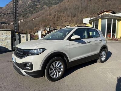 Usata VW T-Cross Style 95 CV (69 kW) 2023 Beige SUV