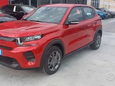 Nuova Citroën C3 PureTech 100 CV (73 kW) 2026 Rosso SUV