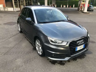 Usata Audi A1 Sportback S-Line 90 CV (66 kW) 2017 Antracite Utilitaria