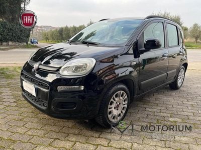 Begagnad Fiat Panda Lounge 69 HK (50 kW) 2014 Svart Halvkombi