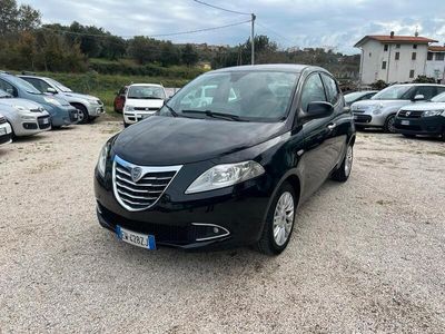 usata Lancia Ypsilon 1.3 MJT 16V 95 CV 5 porte S&S Gold