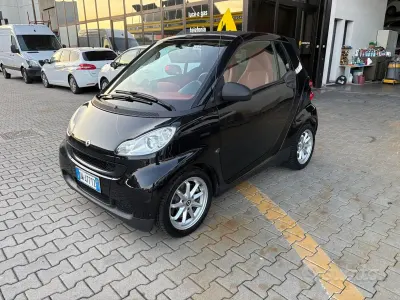 Usata Smart ForTwo Cabrio Passion 71 CV (52 kW) 2009 Nero Cabrio