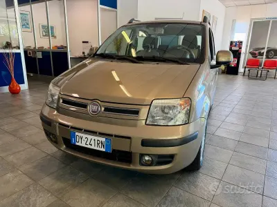 Usata Fiat Panda Emotion 60 CV (44 kW) 2009 Marrone Utilitaria