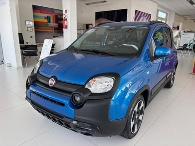 Nouvelle Fiat Panda 70 ch (51 kW) 2025 Bleue Citadine