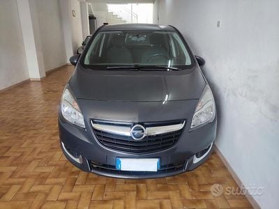 Usata Opel Meriva 120 CV (88 kW) 2015 Grigio Monovolume