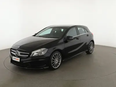 Usata Mercedes A180 Premium 110 CV (80 kW) 2015 Nero