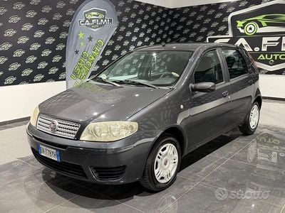 Usata Fiat Punto Active 60 CV (44 kW) 2009 Grigio Utilitaria