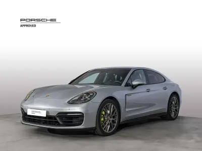 Usata Porsche Panamera 4 E-Hybrid Platinum Edition 330 CV (242 kW) 2023 Argento Utilitaria