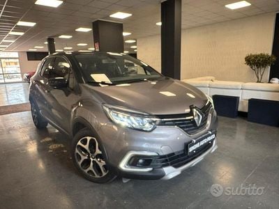 Usata Renault Captur Bose Edition 90 CV (66 kW) 2017 Grigio SUV