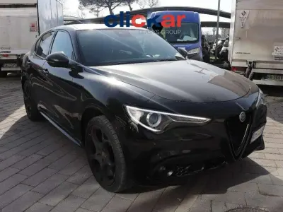 Usata Alfa Romeo Stelvio Estrema 209 CV (153 kW) 2023 Nero SUV