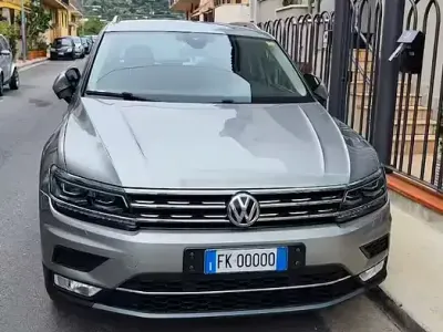 Usata VW Tiguan 150 CV (110 kW) 2018 Grigio SUV
