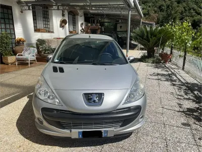 Usata Peugeot 206+ 60 CV (44 kW) 2009 Grigio Utilitaria