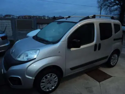 Usata Fiat Qubo Easy 77 CV (56 kW) 2019 Argento Monovolume