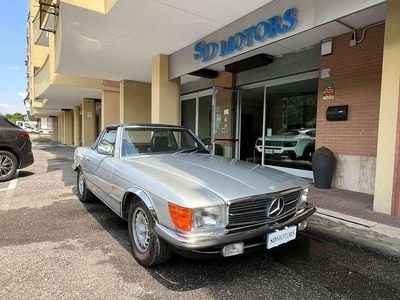 Usata Mercedes SL380 204 CV (150 kW) 1985 Argento Cabrio