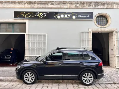Usata VW Tiguan R-line 150 CV (110 kW) 2019 Nero SUV