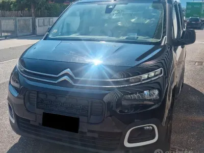 Usata Citroën Berlingo Shine 131 CV (96 kW) 2020 Nero Monovolume