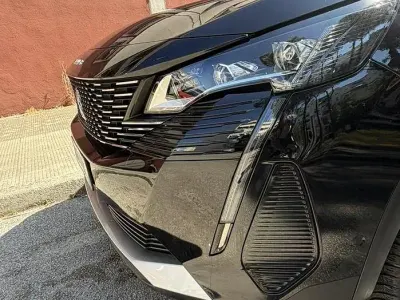 Usata Peugeot 3008 131 CV (96 kW) 2023 Nero SUV