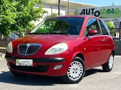 Usata Lancia Ypsilon 60 CV (44 kW) 2005 Bordeaux Utilitaria