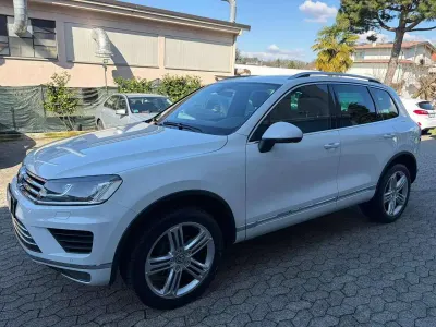 Usata VW Touareg Executive 204 CV (150 kW) 2017 Bianco SUV