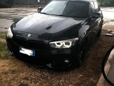Usata BMW 118 Shadowline 150 CV (110 kW) 2017 Nero Utilitaria
