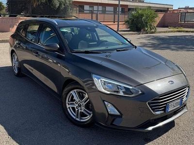 Grigio Usata 2018 Ford Focus Business Edition Station wagon | 9499 € (Molto cara)
