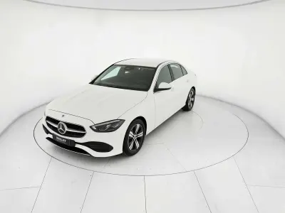 Usata Mercedes C200 Advanced 163 CV (119 kW) 2025 Bianco polare Berlina