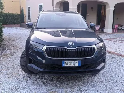Usata Skoda Karoq Style 110 CV (80 kW) 2022 Blu/azzurro SUV