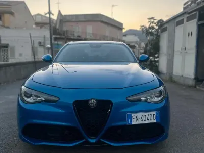 Usata Alfa Romeo Giulia Veloce 210 CV (154 kW) 2018 Blu Berlina