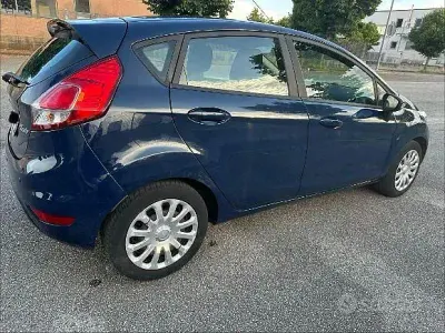 Usata Ford Fiesta 75 CV (55 kW) 2016 Utilitaria