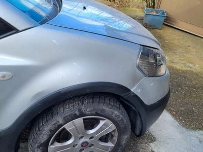 Usata Fiat Sedici 120 CV (88 kW) 2008 Grigio SUV