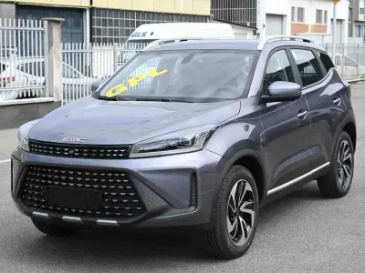 Nuova EMC SEI 147 CV (108 kW) 2026 Grigio SUV