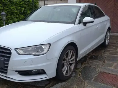 Usata Audi A3 Ambiente 110 CV (80 kW) 2015 Bianco Berlina
