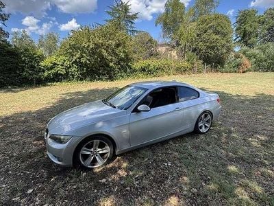Usata BMW 320 177 CV (130 kW) 2007 Coupé