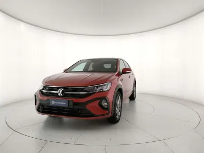 Usata VW Taigo R-line 110 CV (80 kW) 2023 Kings red metallizzato SUV